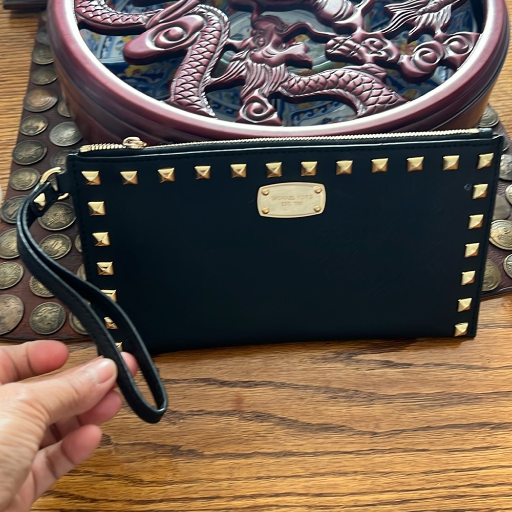 Michael lord wrist pouch (SOLD)